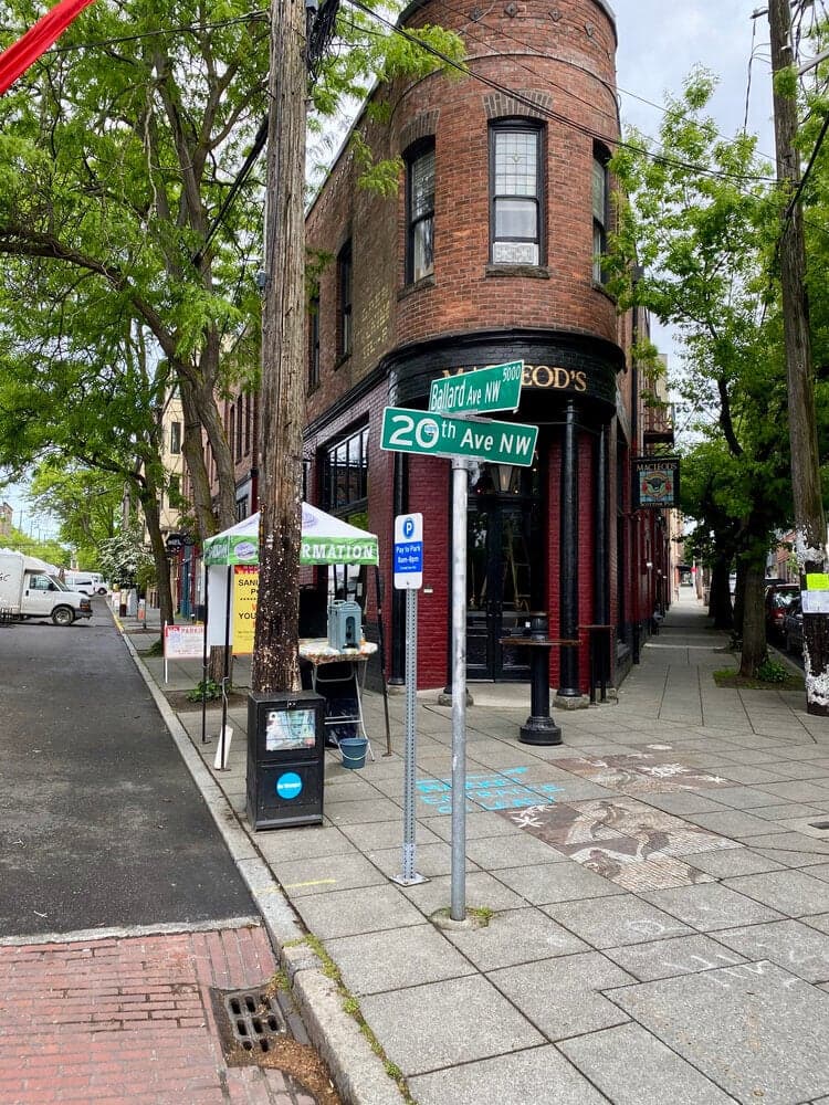 What is a Flatrack? image 2